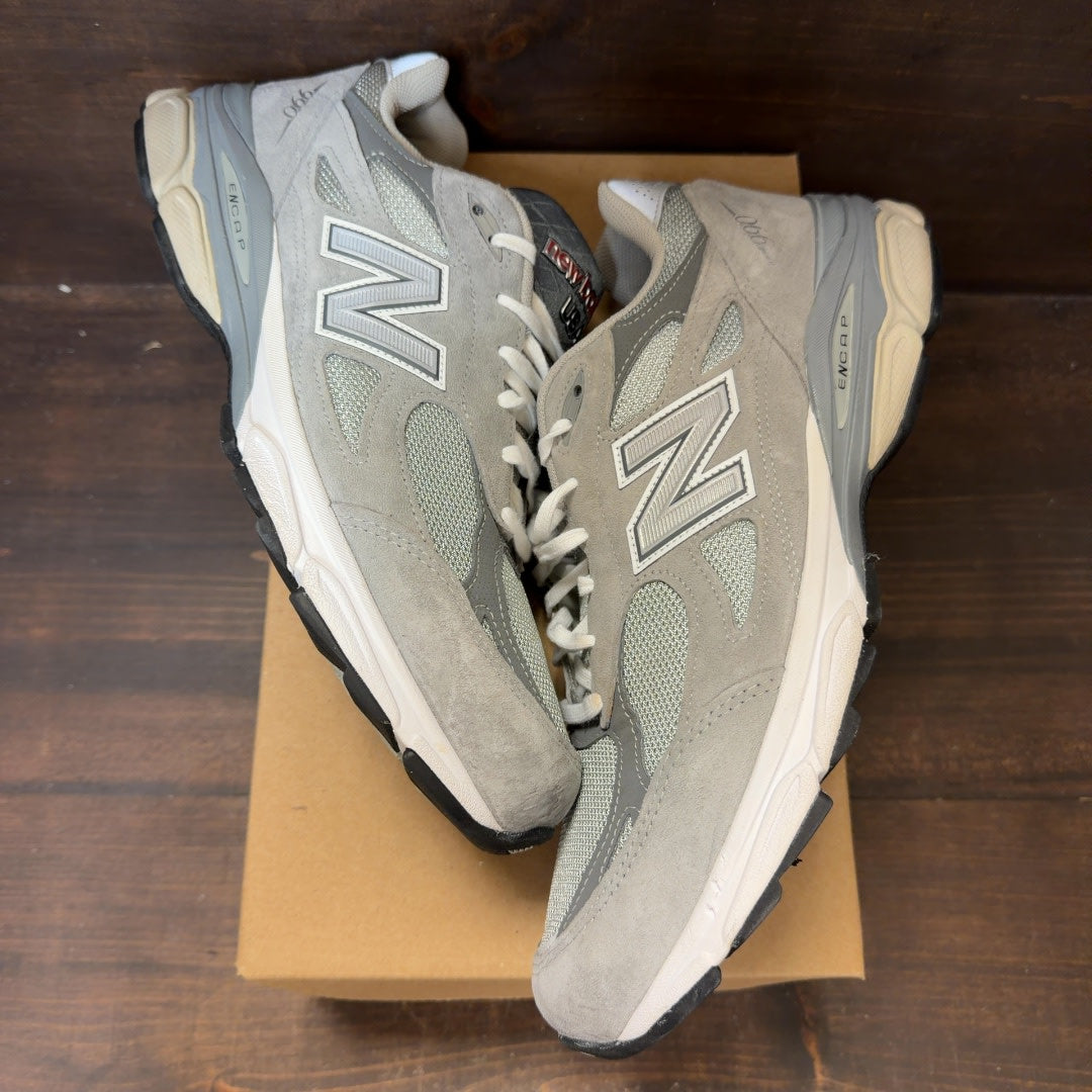 New Balance 990v3 MiUSA Grey Size 12 (Pre-Owned) - Image 2