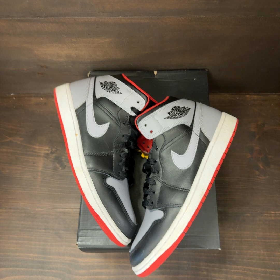 Jordan 1 Mid Bred Shadow - Image 2
