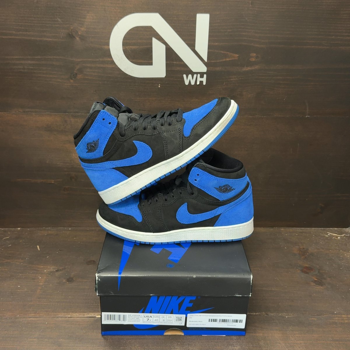 Jordan 1 Retro High OG Royal Reimagined (GS) Size 7Y (Pre-Owned) - front