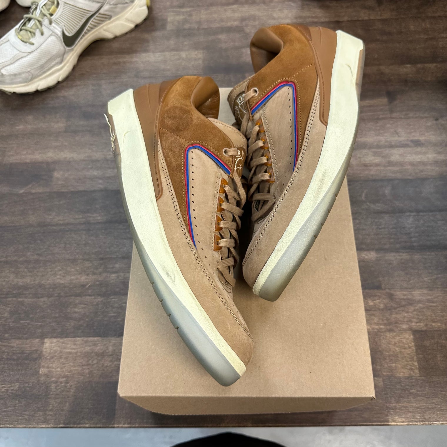 Two 18 x Air Jordan 2 Low Brown (USED,No Box)