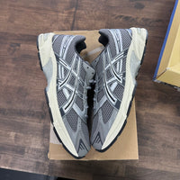Clay Grey Pure Silver ASICS Gel-1130 (USED)