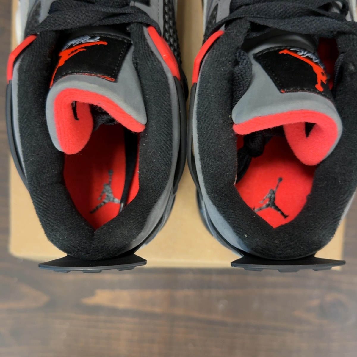Jordan 4 Retro Infrared (GS) Size 5.5Y (Pre-Owned) - Image 6