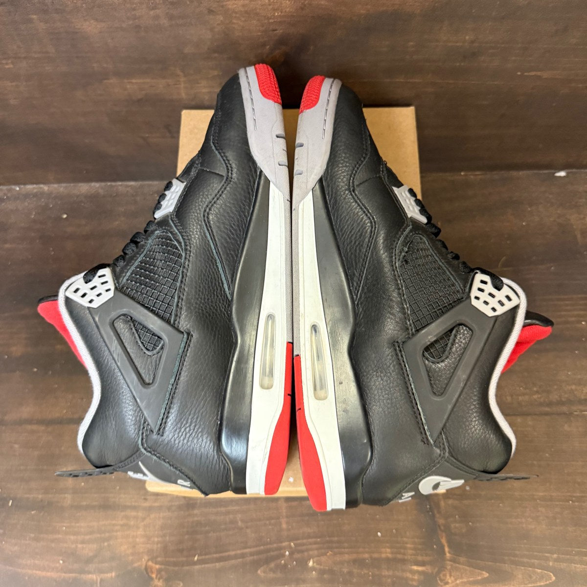 Jordan 4 Retro Bred Reimagined Size 13 (Pre-Owned) - Image 5