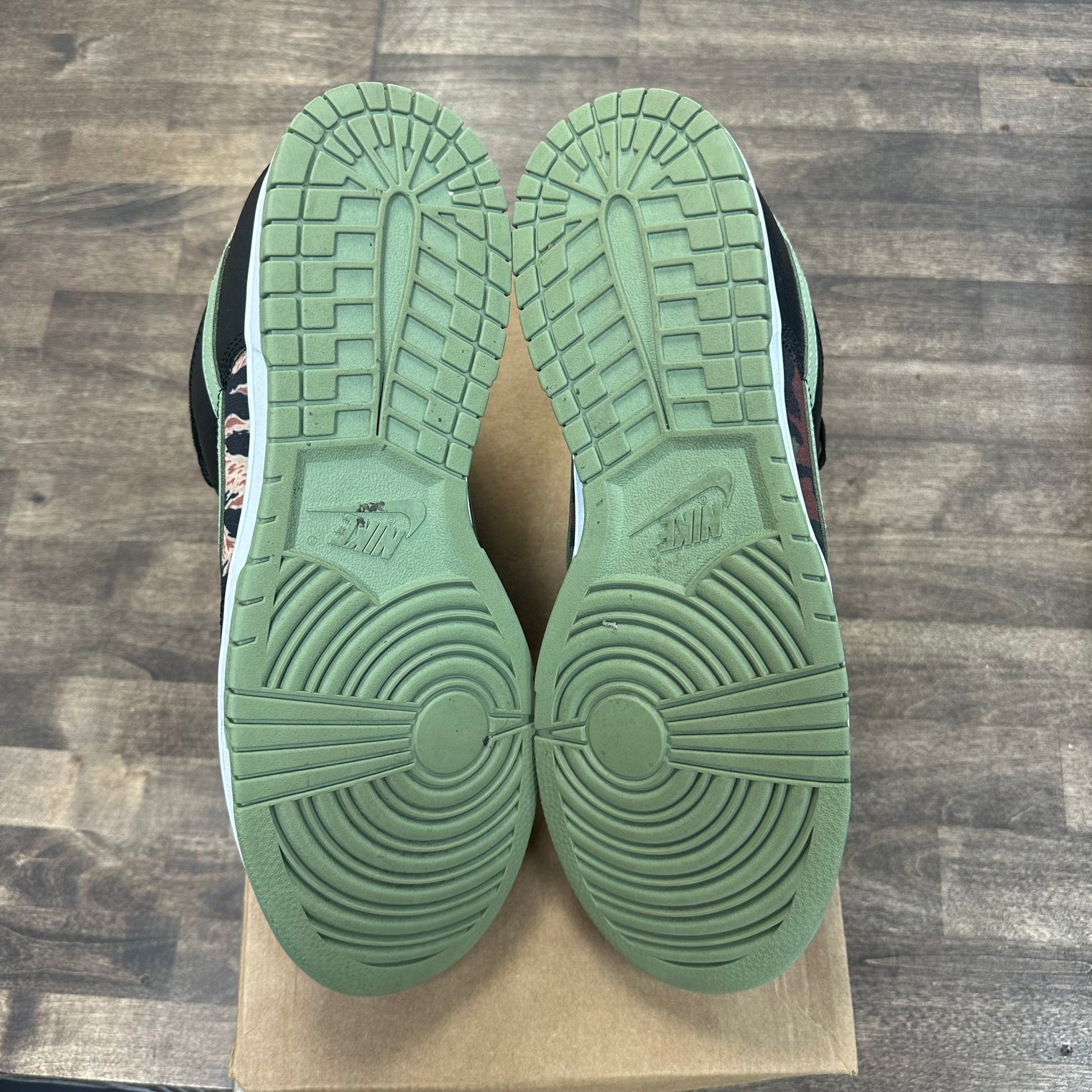 Crazy Camo Dunk Low (USED,No Box)