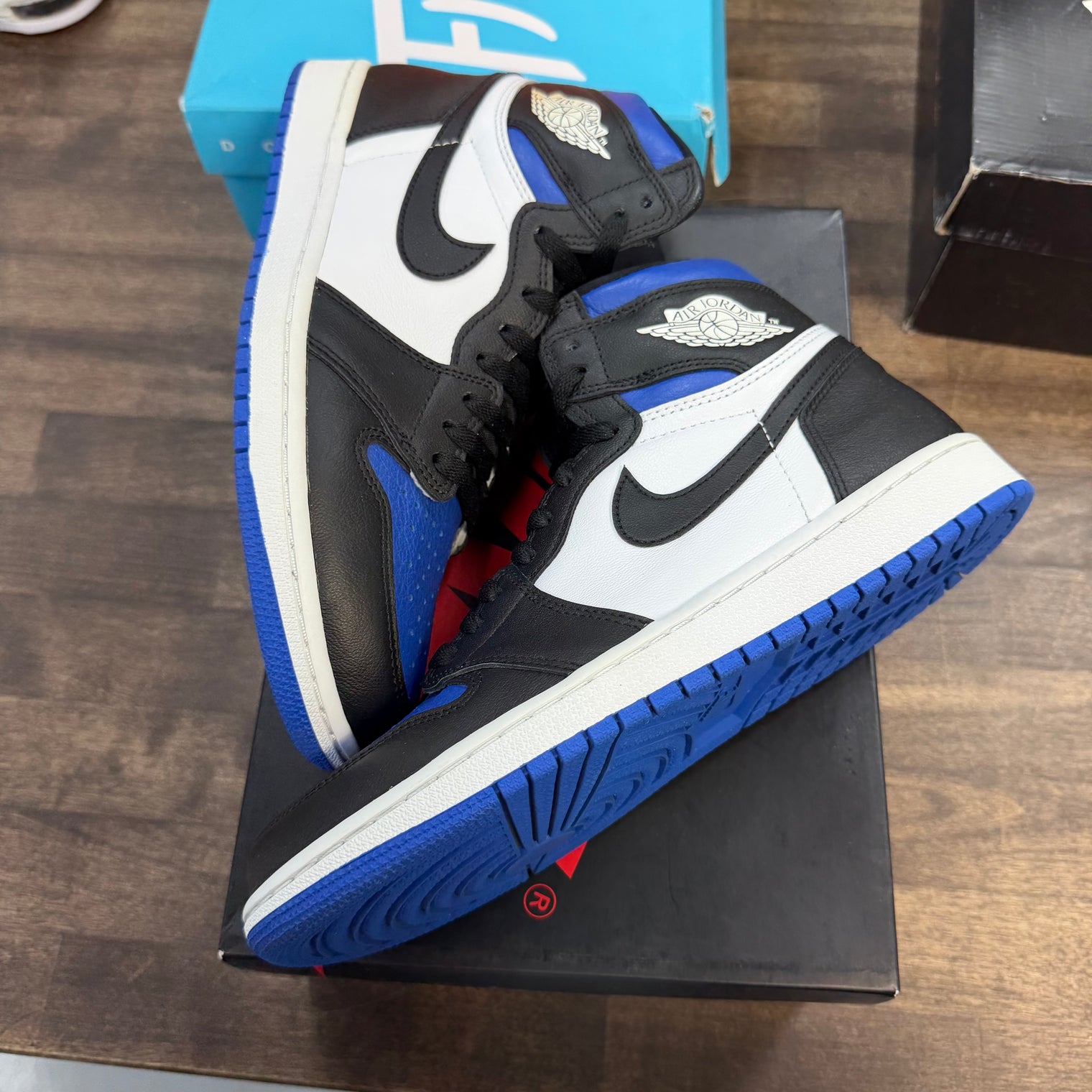 Royal Toe Jordan 1 High (USED)