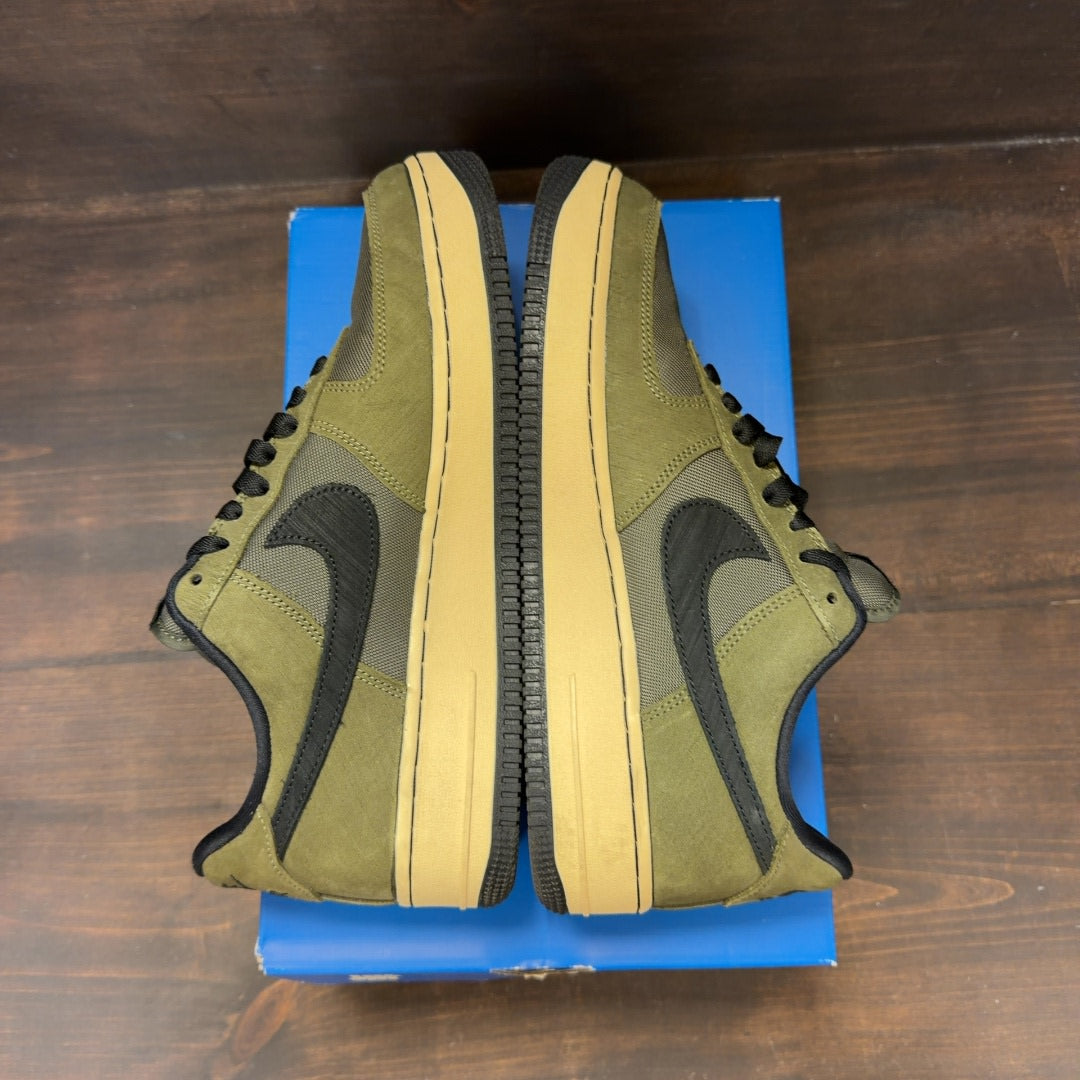 Nike Air Force 1 Low SP Undefeated Ballistic Dunk vs. AF1 - Image 6