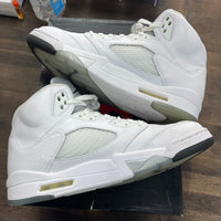 White Metallic Jordan 5 (USED)