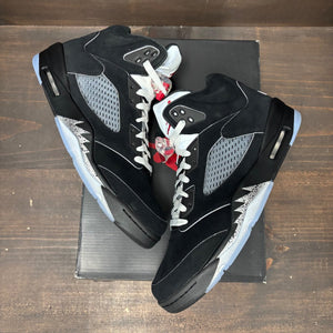 Jordan 5 Retro OG Black Metallic Reimagined Size 10 (Pre-Owned) - back