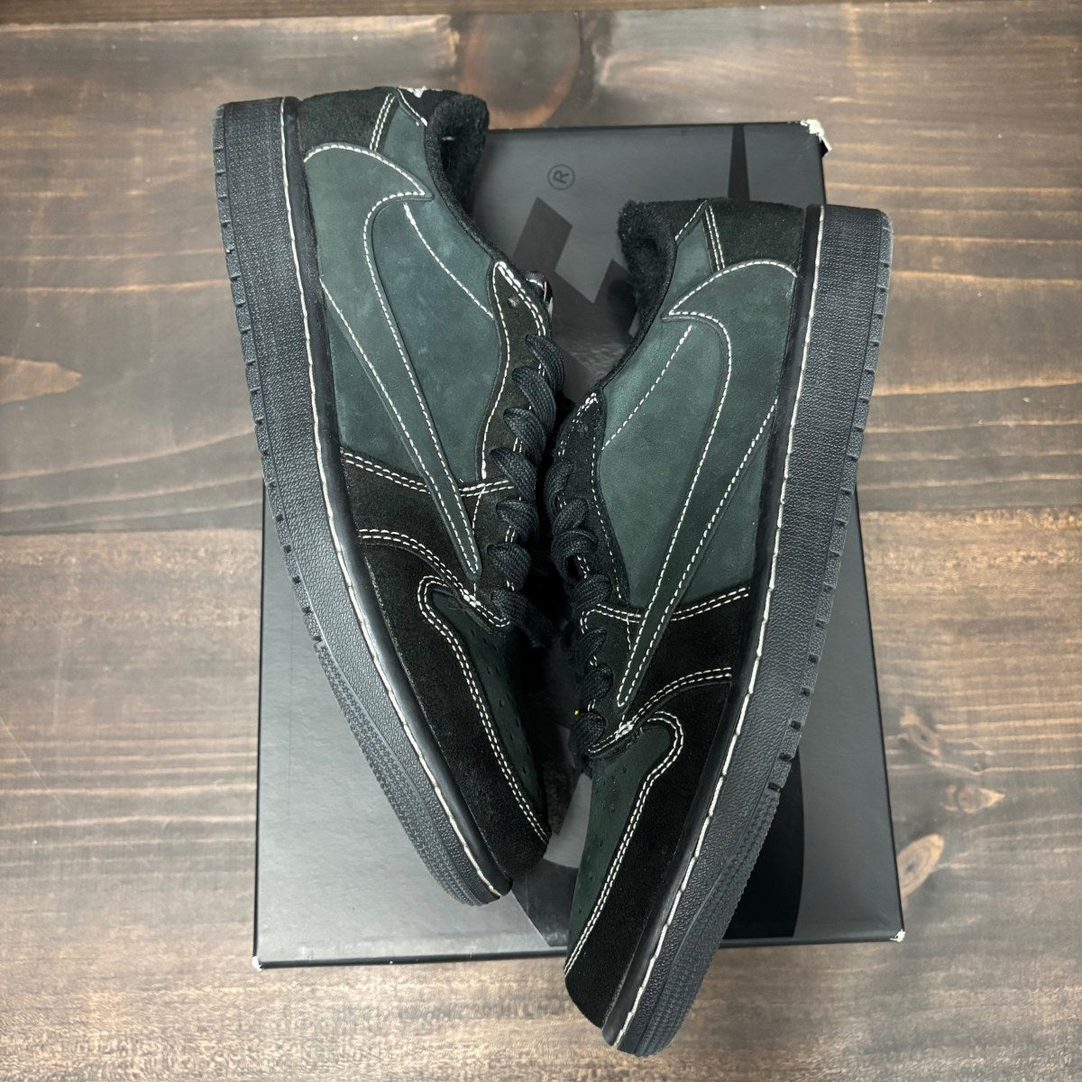 Jordan 1 Retro Low OG SP Travis Scott Black Phantom - Image 2