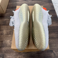 Tail Light Yeezy 350 (USED, No Box)