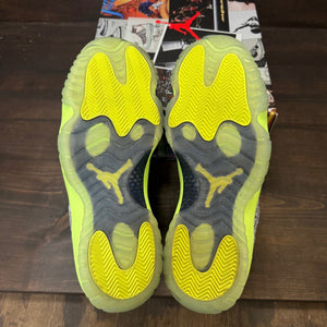 Jordan 11 Retro Low IE Volt - Image 5