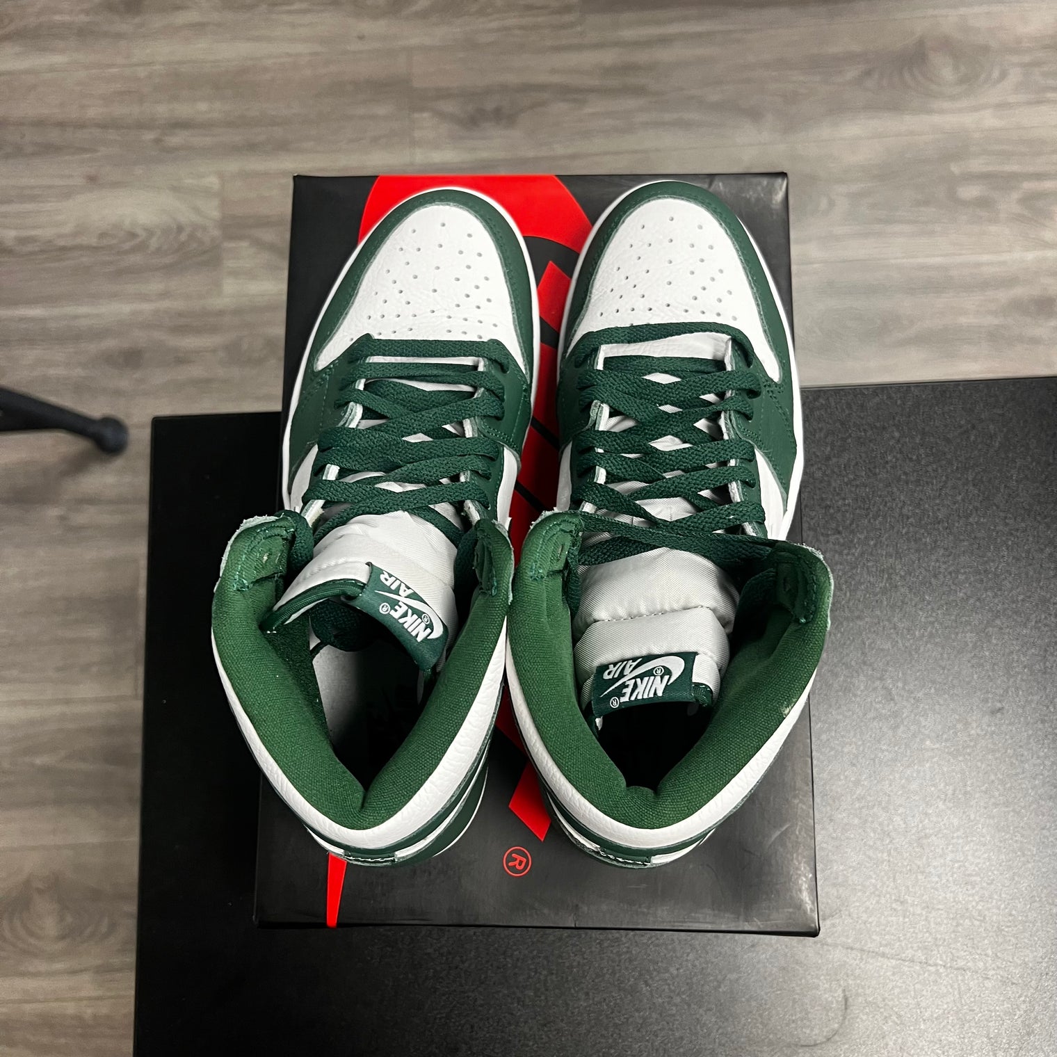 Gorge Green Jordan 1 High (USED)