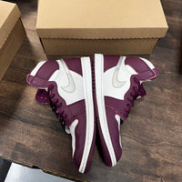 Bordeaux Jordan 1 High (USED, No box)