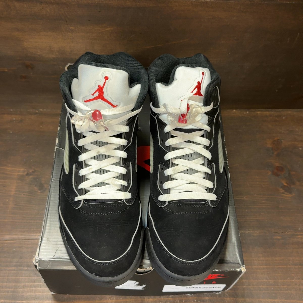 Jordan 5 Retro OG Black Metallic Reimagined Size 11.5 (Pre-Owned) - tag