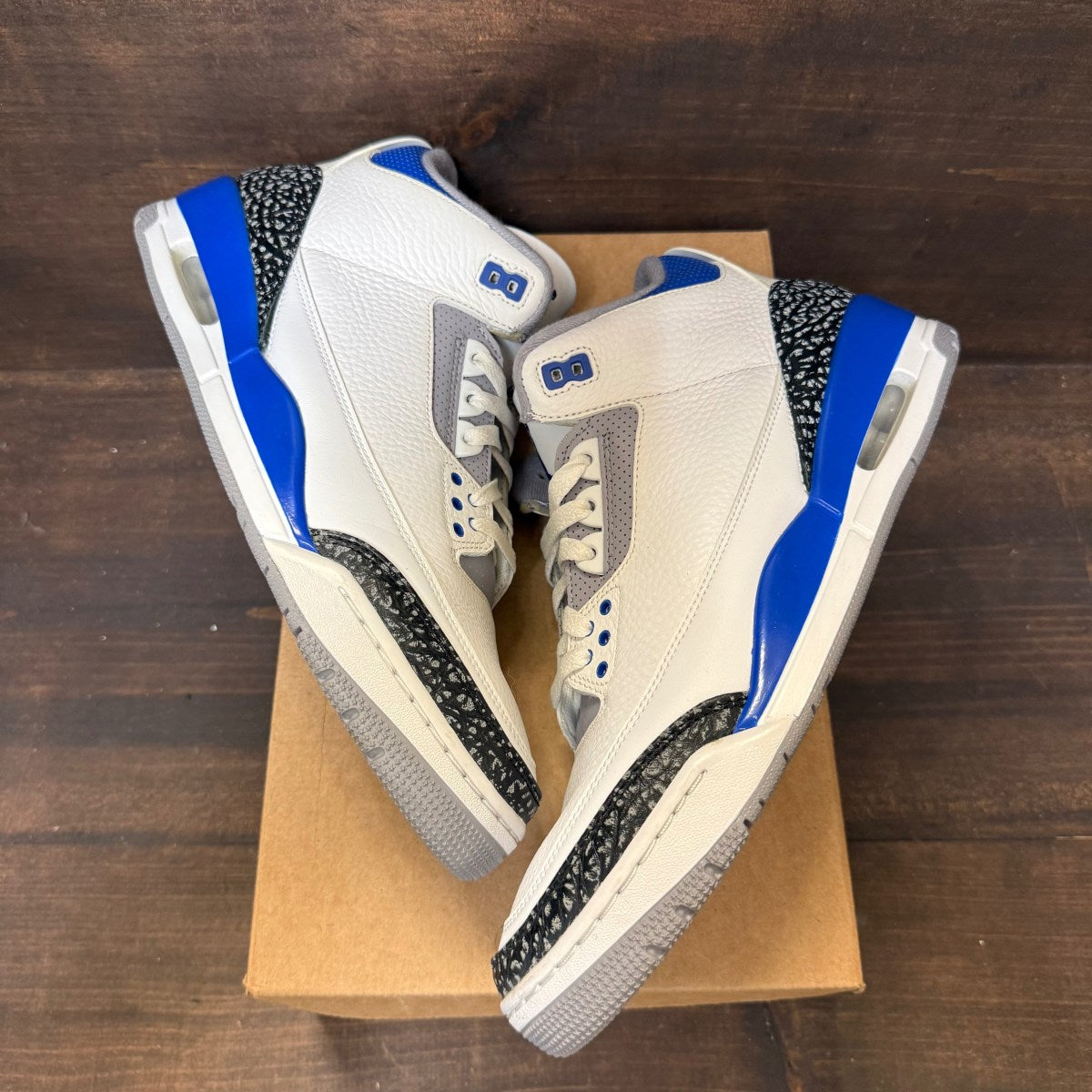 Jordan 3 Retro Racer Blue Size 12 (Pre-Owned) - Image 2