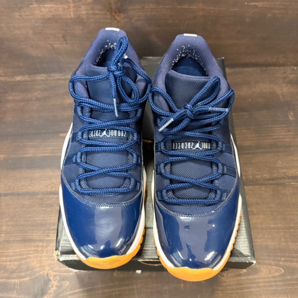 Jordan 11 Retro Low Midnight Navy - Image 3