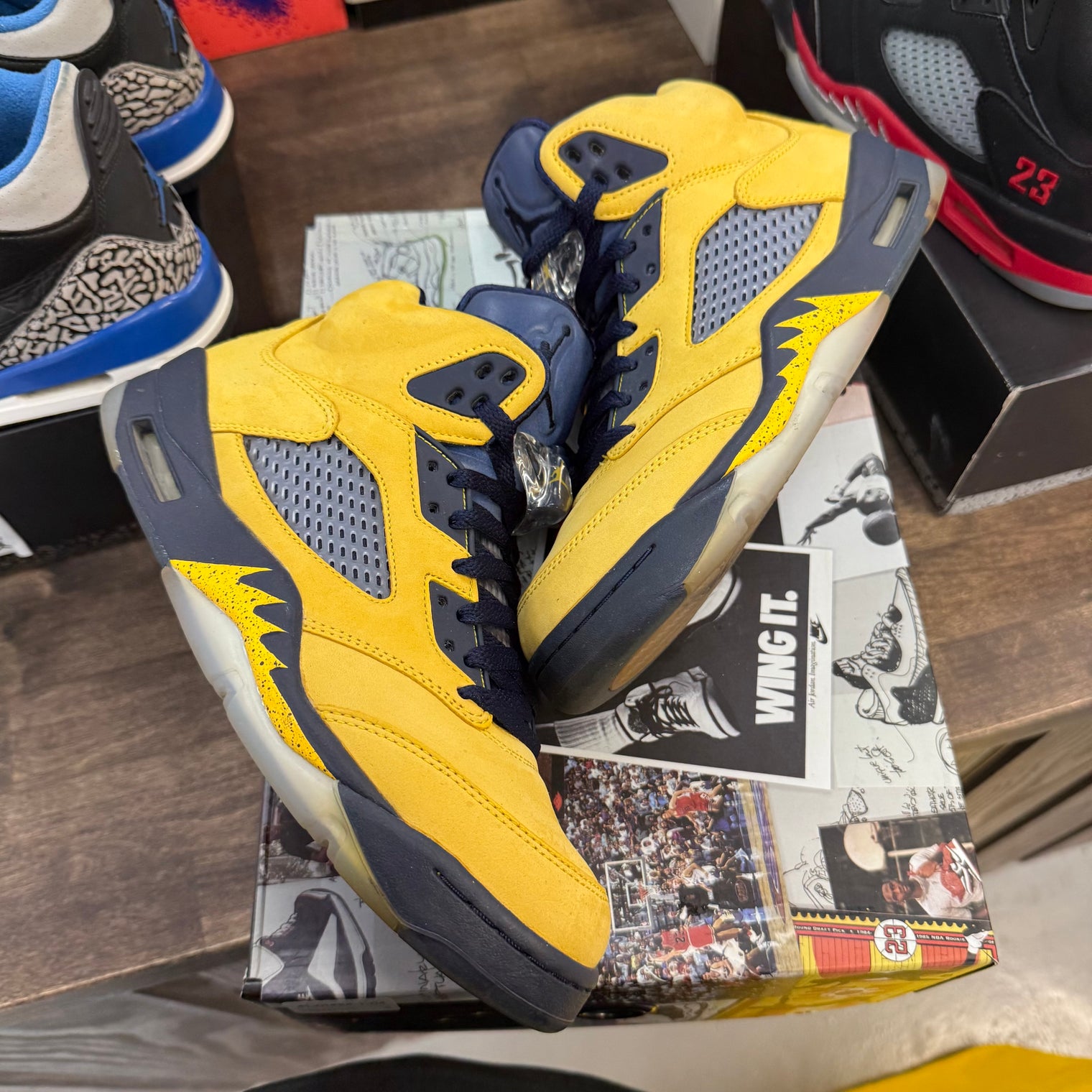 Michigan Jordan 5 Retro (USED)