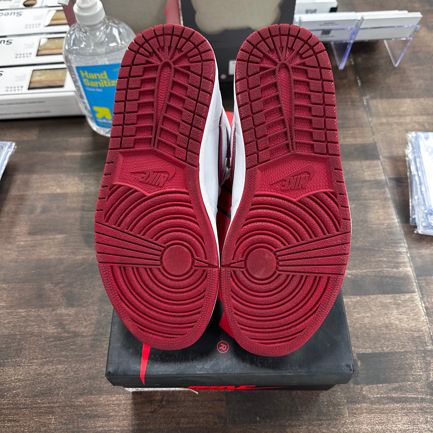 Metallic Red Jordan 1 High (2017) (USED)