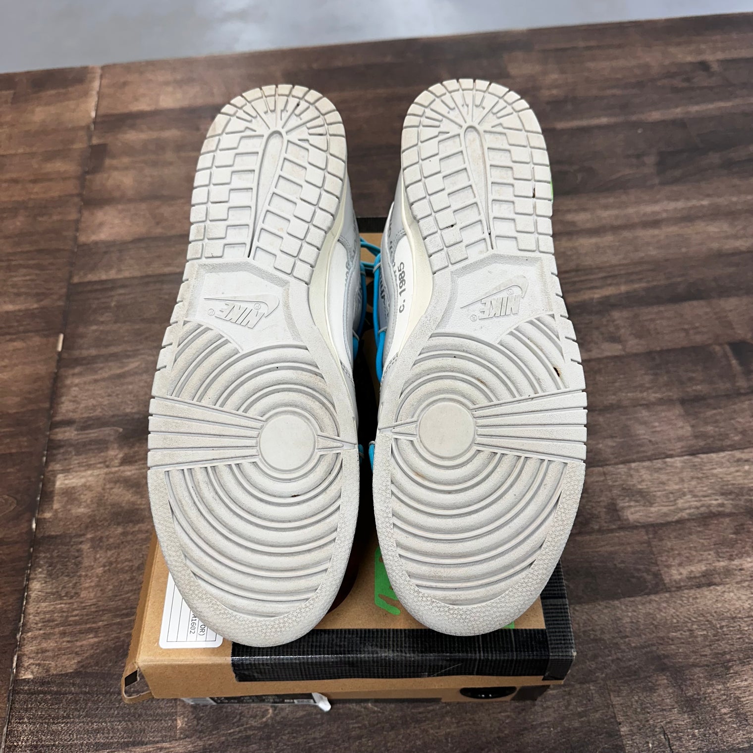 Lot 02 of 50 Off-White Dunk Low (USED)