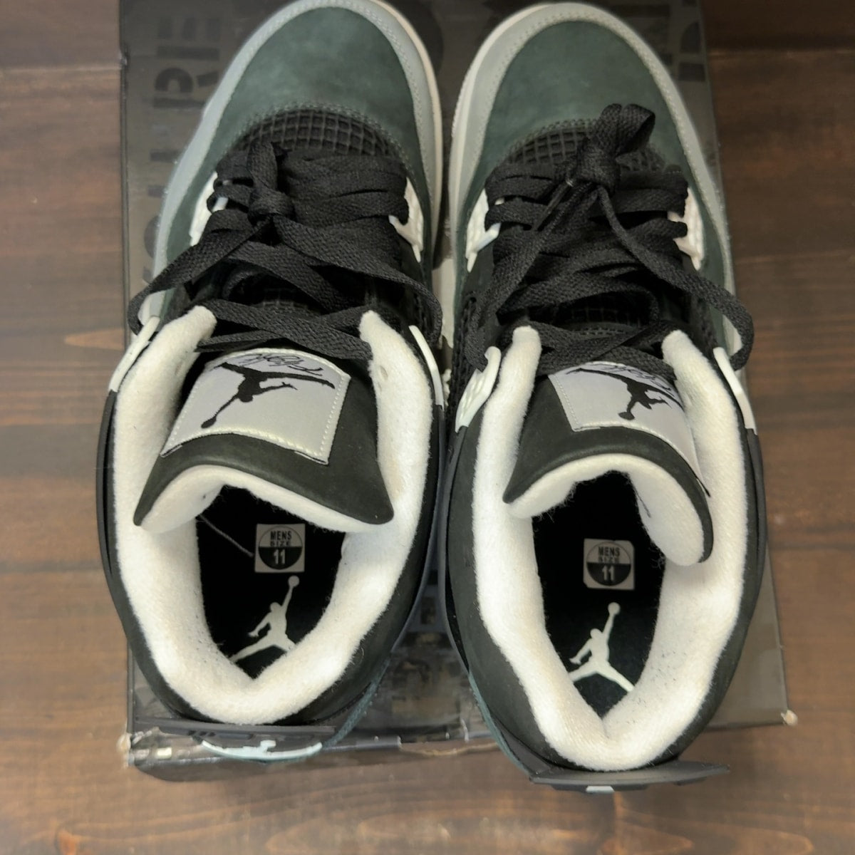 Jordan 4 Retro Fear (2024) - Image 5