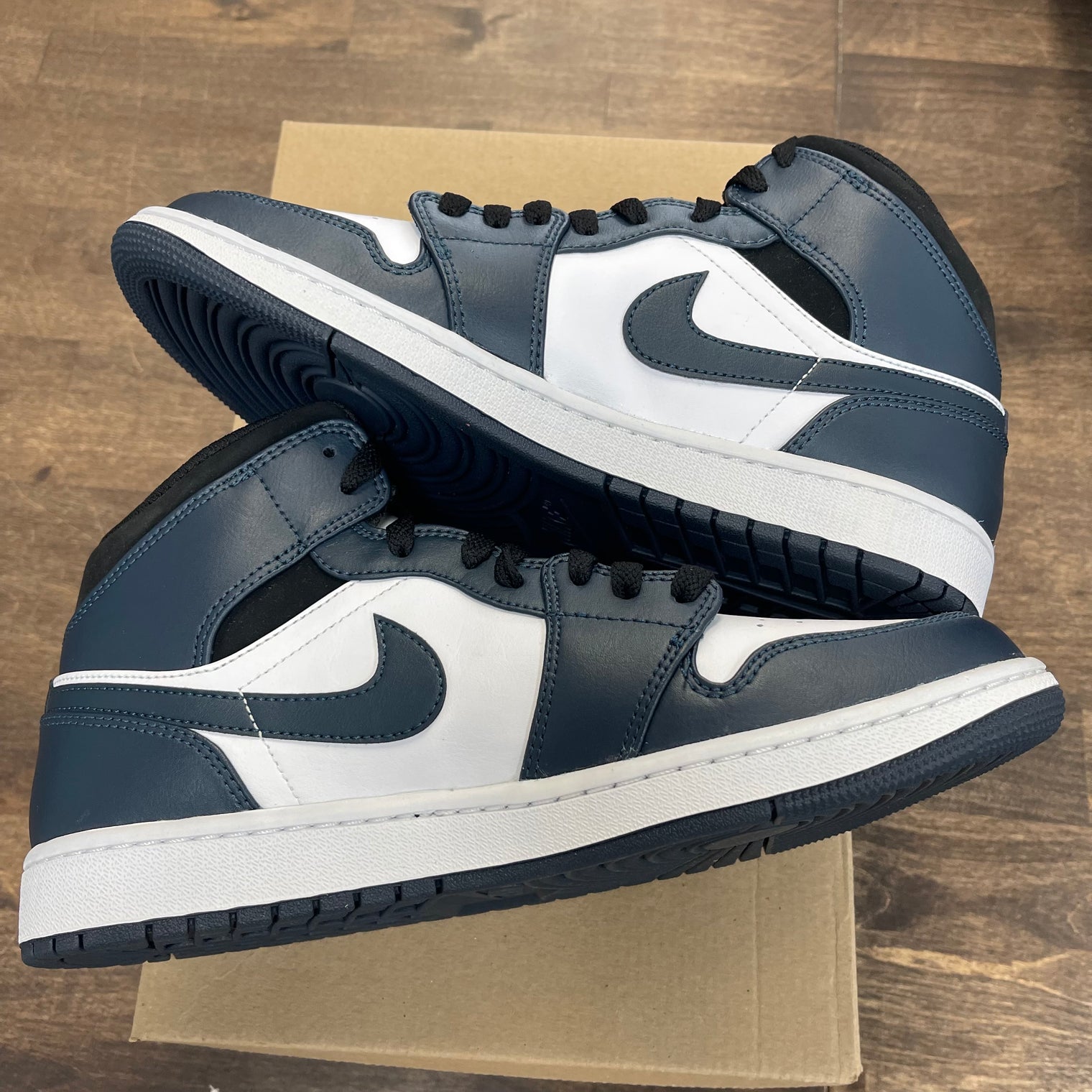 Armory Navy Jordan 1 Mid (Lightly Worn, No box)