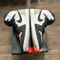 Bleached Coral Jordan 1 Retro High OG (USED)