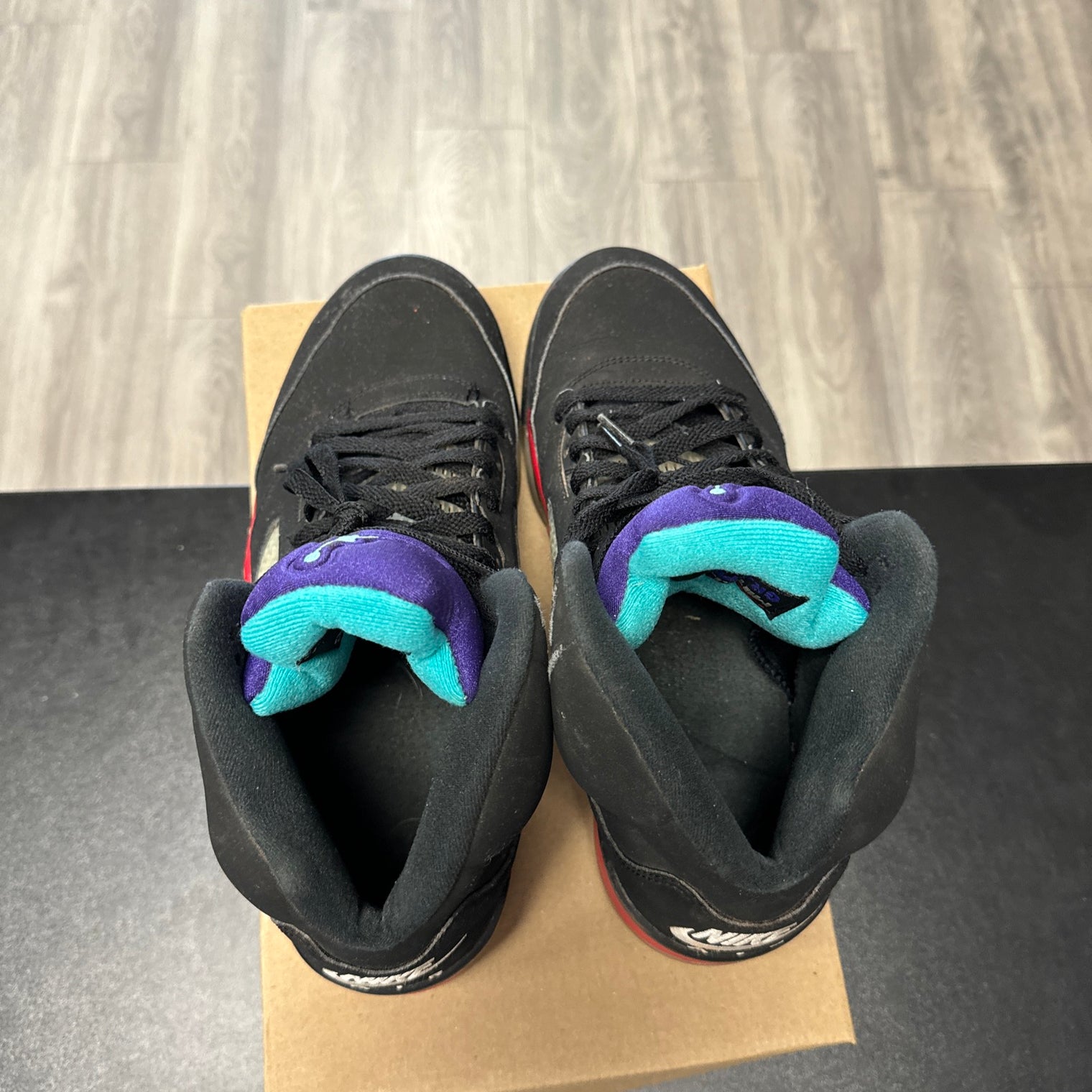 Top 3 Jordan 5 (USED, no box)
