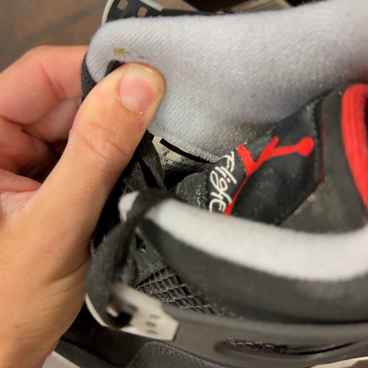 Jordan 4 Retro Bred (2019) - Image 7