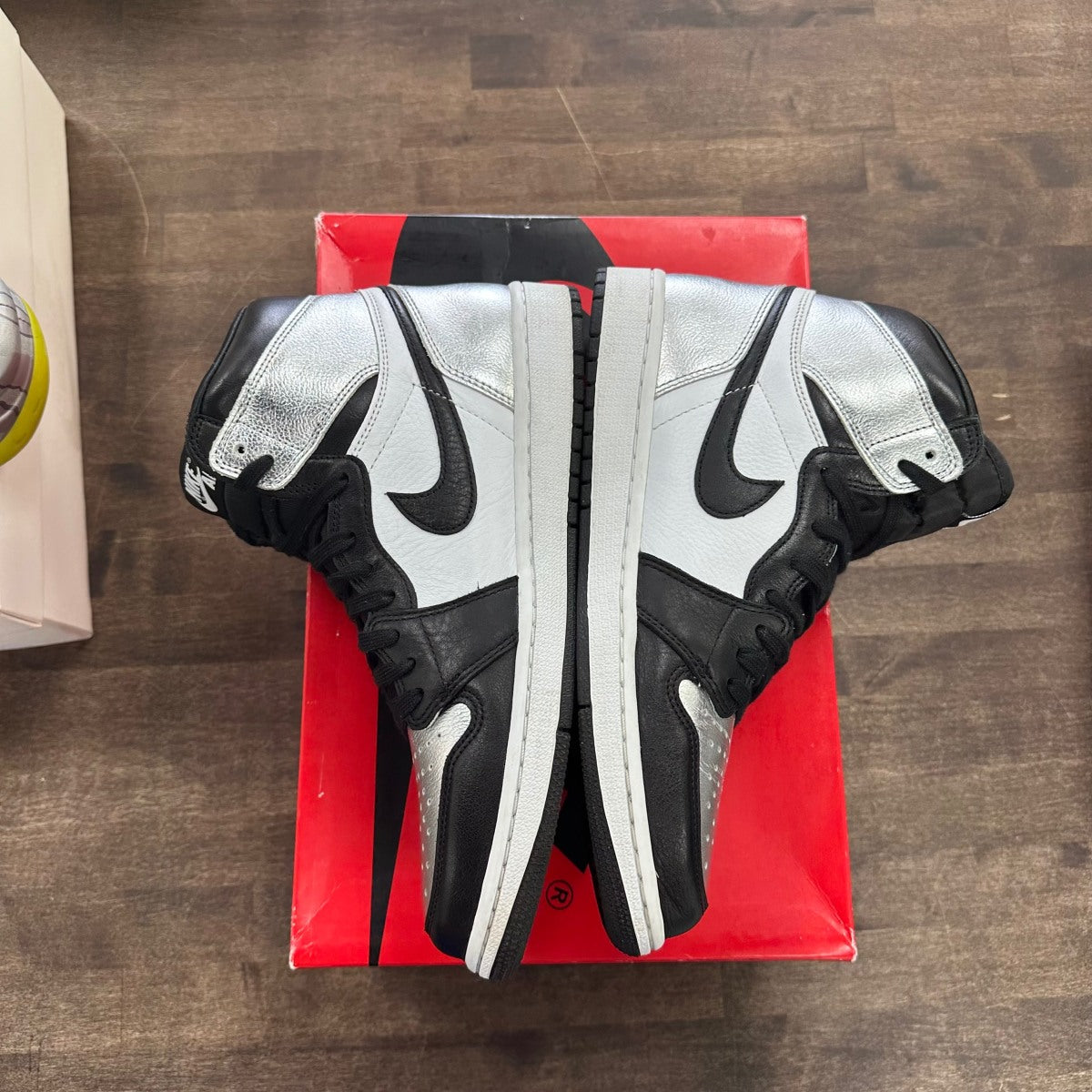 Jordan 1 Retro High Silver Toe (Women's) - Image 3