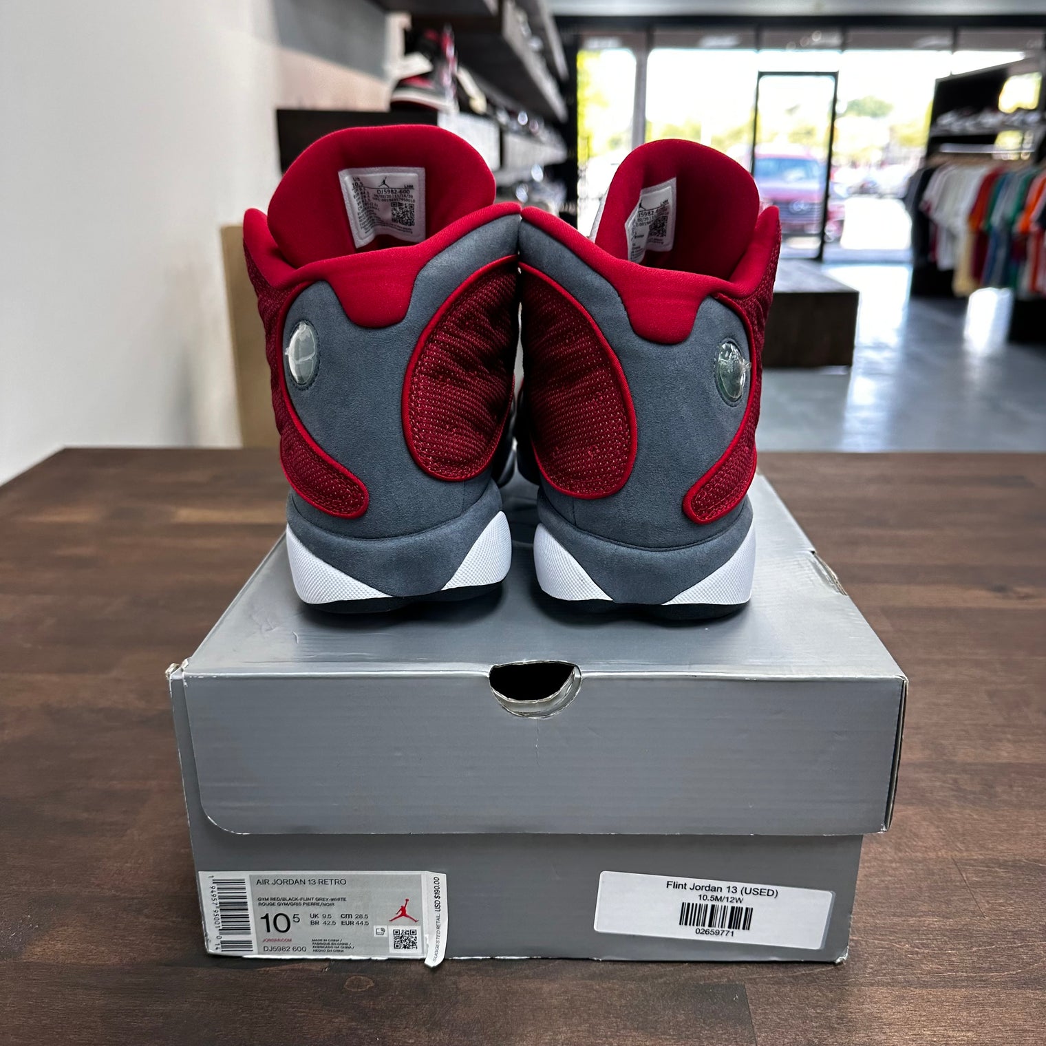 Red Flint Jordan 13 Retro (USED)