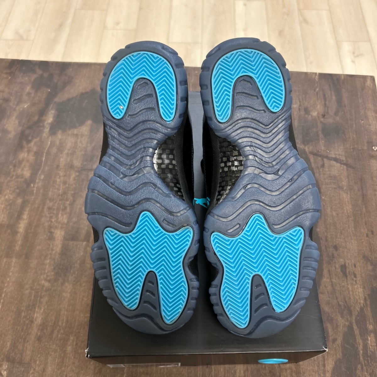 Jordan 11 Retro Gamma Blue (2025) - Image 5