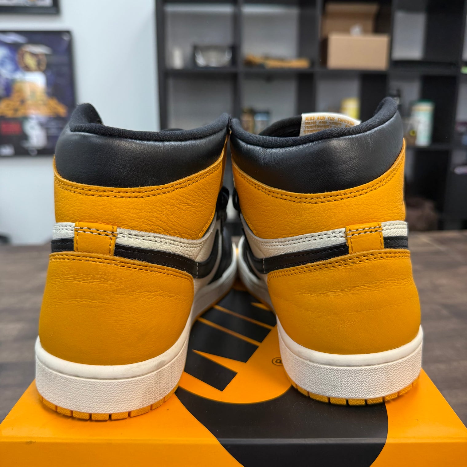 Yellow Toe Jordan 1 High (USED)