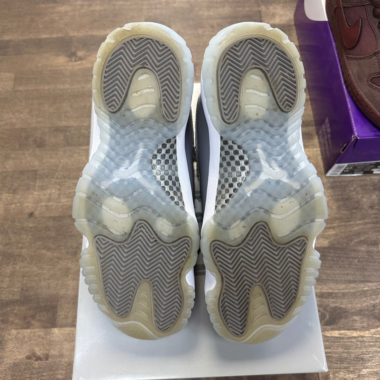 Cool Grey Jordan 11 2021 (USED)