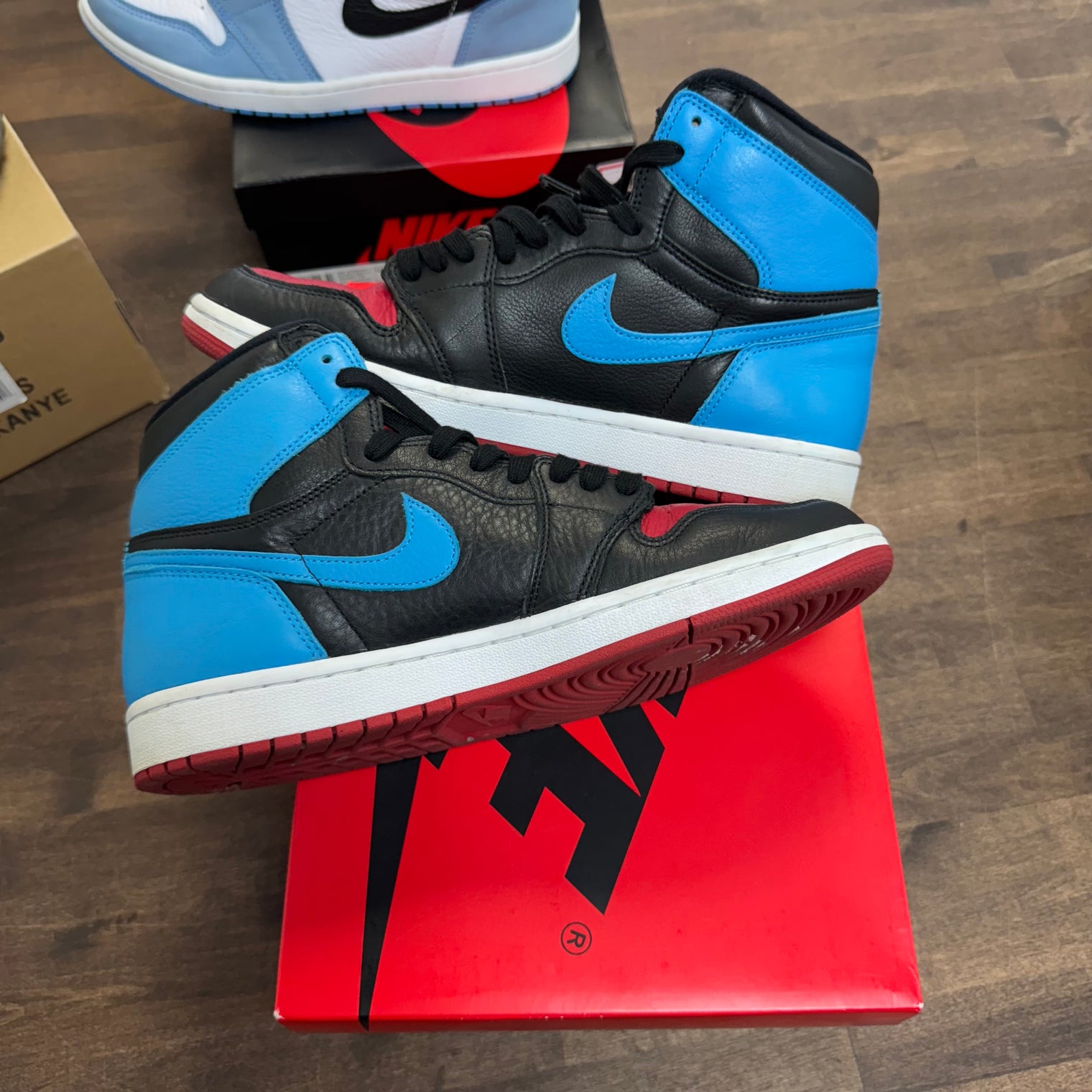 NC to Chi Jordan 1 High (W) (USED, Replacement Box)