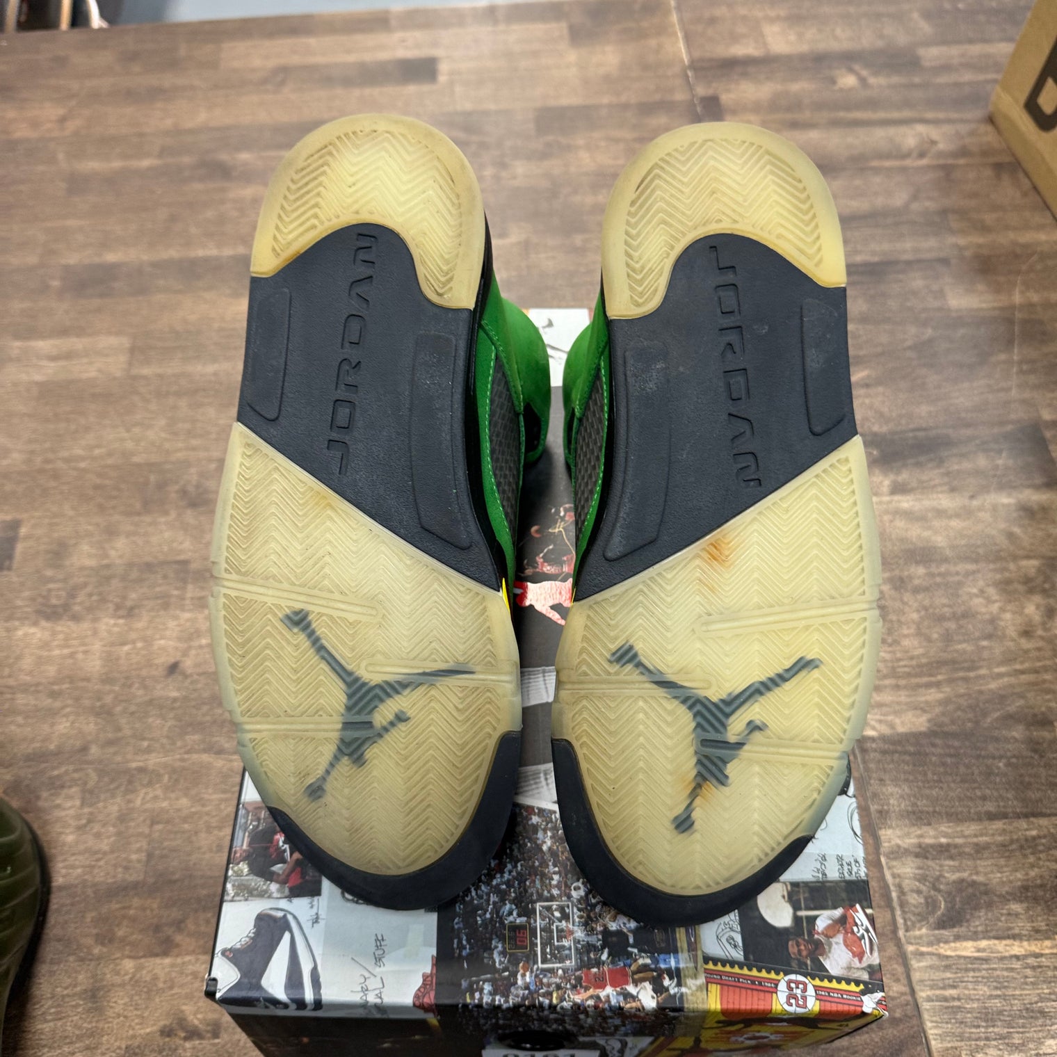 Oregon Jordan 5 Retro (USED)