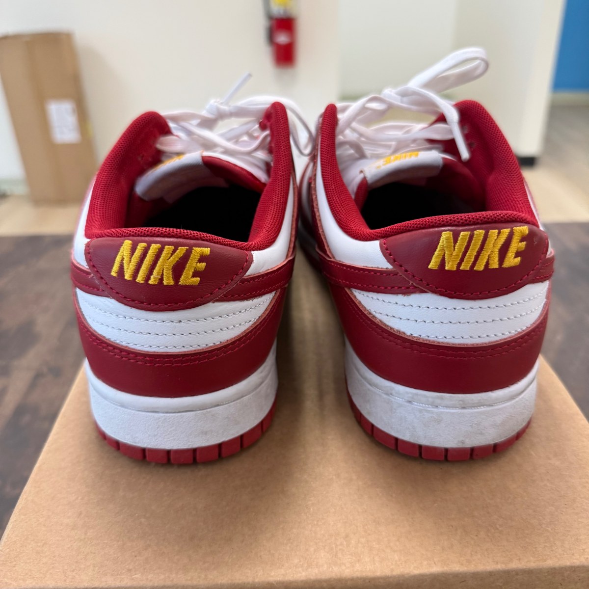 Nike Dunk Low USC Size 10 (Pre-Owned) - Image 3