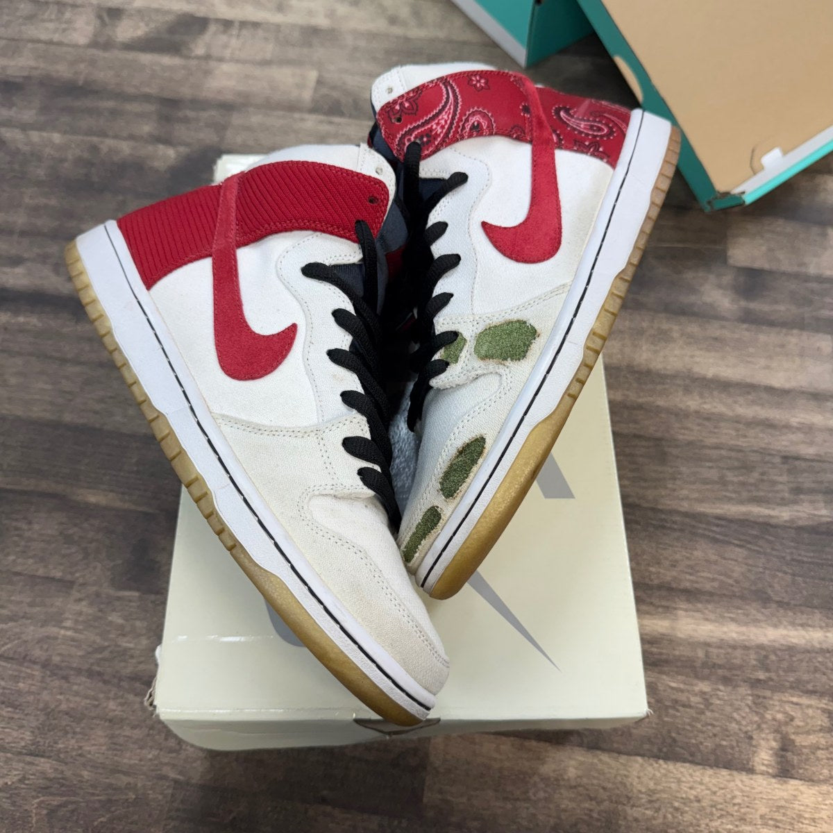Nike SB Dunk High Cheech & Chong Size 10.5 (Pre-Owned) - Image 1