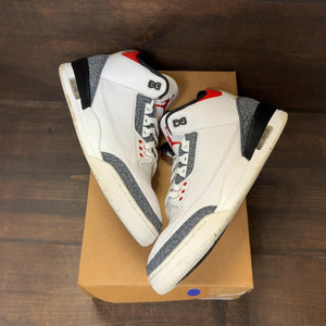 Jordan 3 Retro SE Fire Red Denim (2020) Size 10.5 (Pre-Owned) - Image 2