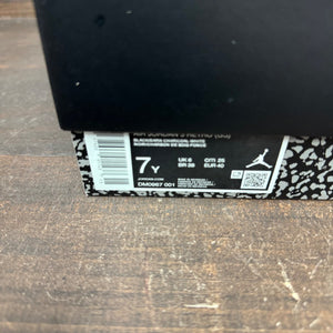 Jordan 3 Retro Black Cat (2025) (GS) - Image 7