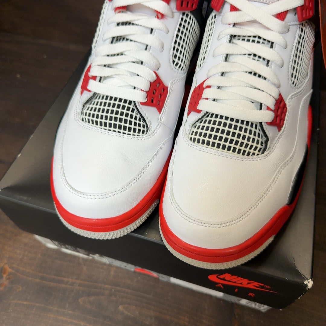 Jordan 4 Retro Fire Red (2020) Size 12
