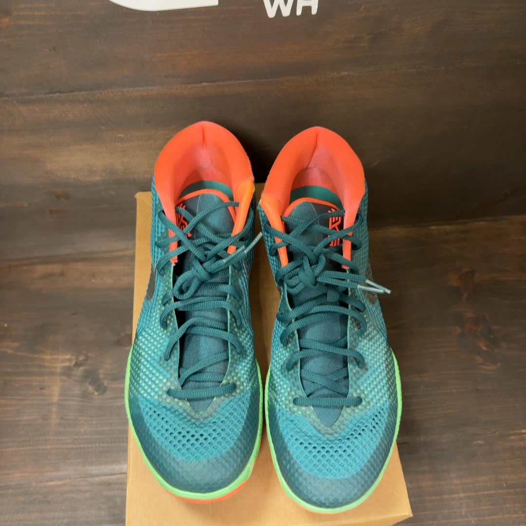 Nike Kyrie 1 Venus Flytrap Size 13 (Pre-Owned) - Image 3
