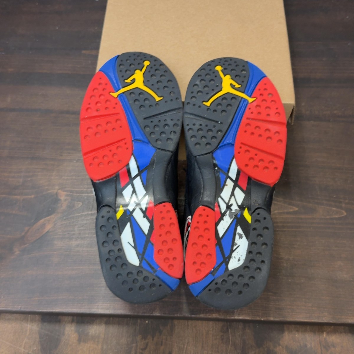Jordan 8 Retro Playoffs (2023) (GS) Size 4.5Y (Pre-Owned) - Image 6