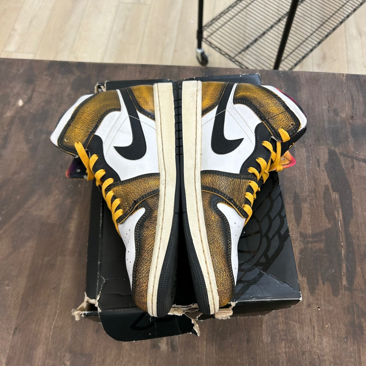 Jordan 1 Mid SE Orange Wear Away - Image 3