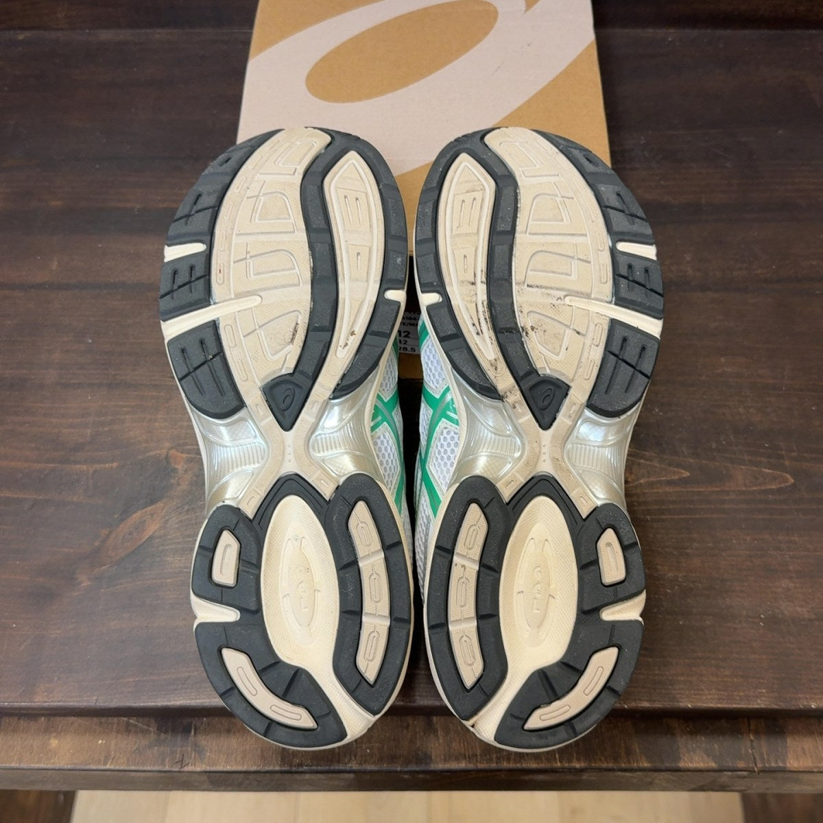 ASICS Gel-1130 White Malachite Green Off White Midsole (Women's) - Image 8