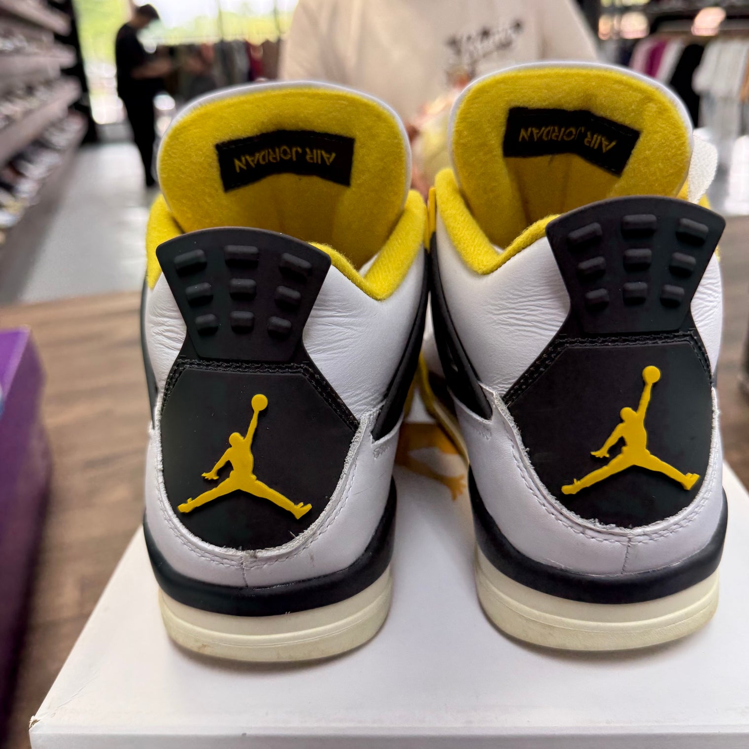 (W) Vivid Sulfur Jordan 4 (USED)