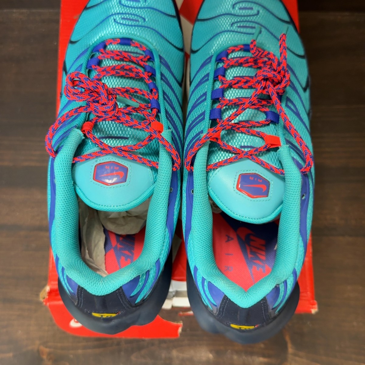 Nike Air Max Plus Discover Your Air - Image 5