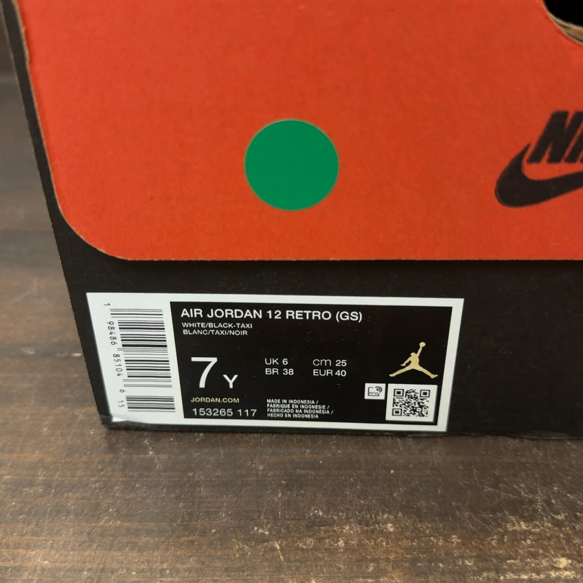 Jordan 12 Retro Taxi (2025) (GS) - Image 6