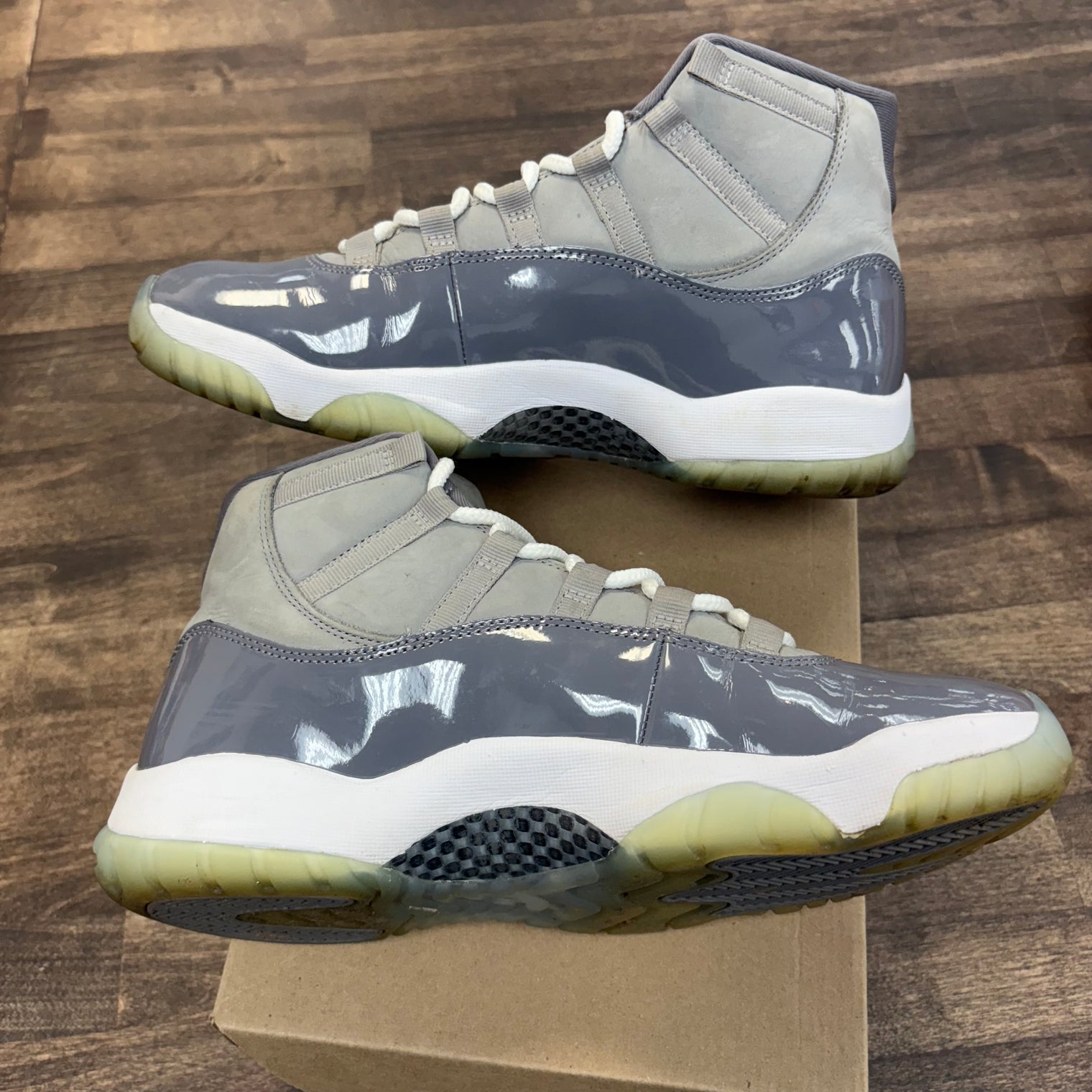Cool Grey Jordan 11 (2021) (USED,No Box)