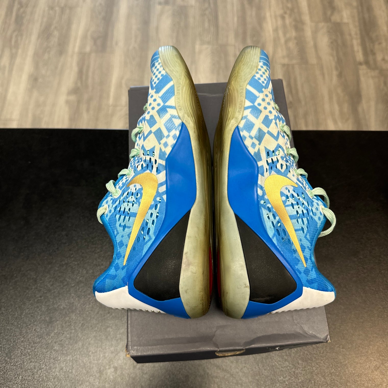 Hyper Cobalt Kobe 9 (USED;NO BOX)