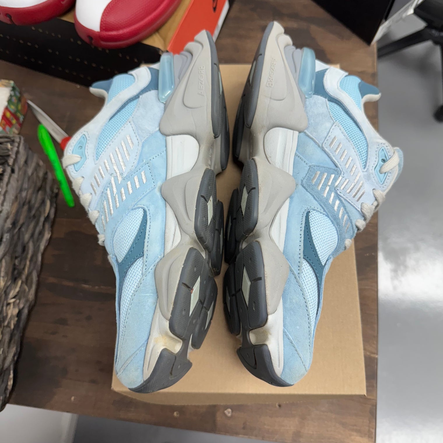 Chrome Blue New Balance 9060 (USED,No Box)